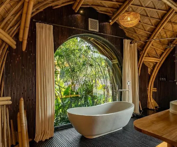Jungleight Bali * Tegallalang (Bali)