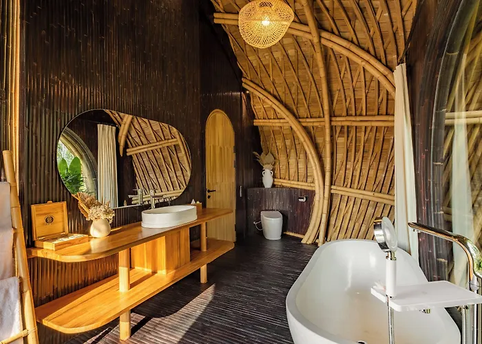 Jungleight Bali Otel *